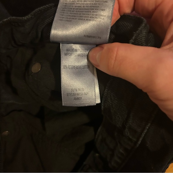 AGOLDE Women's Straight Leg Jeans in Black - Picture 7 of 10